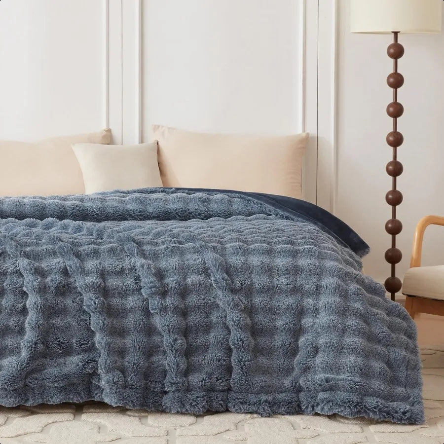 Faux Fur Throw Blanket for Couch