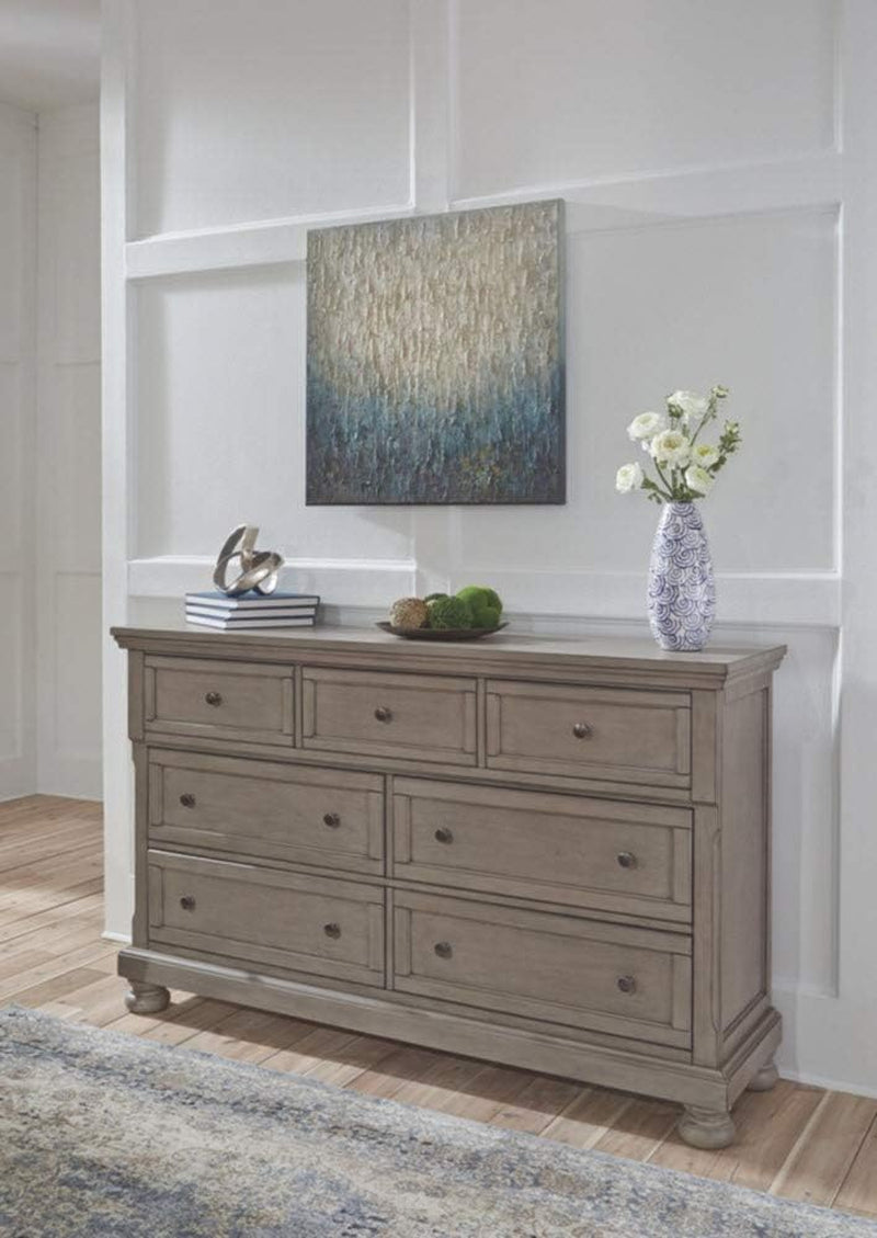Lettner Modern Traditional 7 Drawer Dresser Light Gray