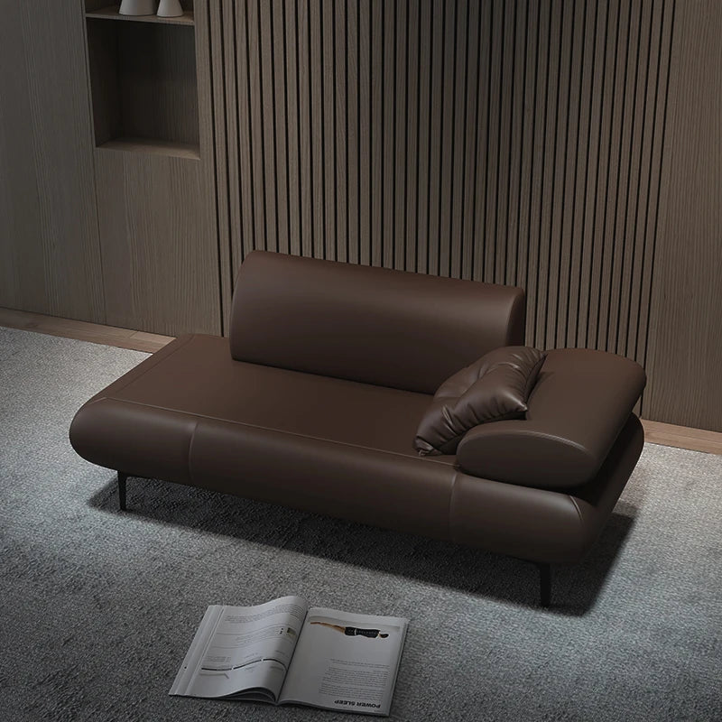 The Crownline Pouf Royal Chair