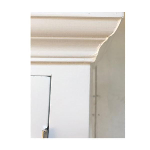 St Germaine Display Case White