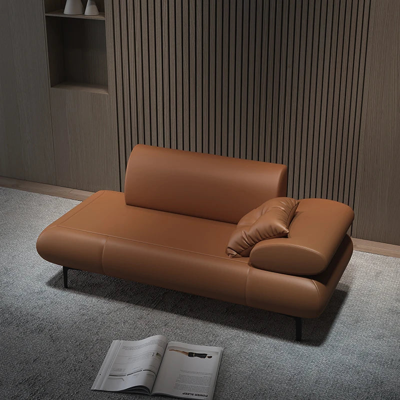 The Crownline Pouf Royal Chair